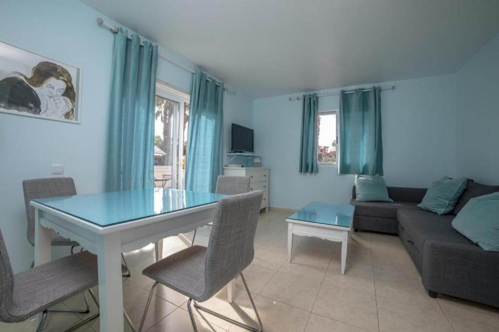Lightbooking Oasis Royal Corralejo F311 Exterior photo